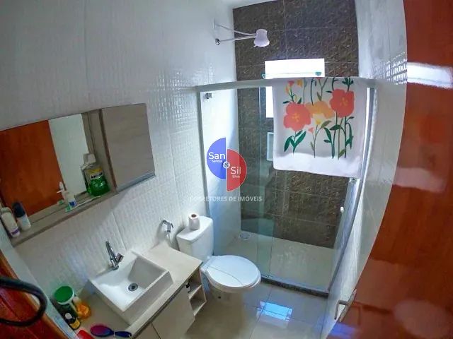 Casa com 90m² 2 quartos e 1 banheiro, à venda, no bairro Praia do Imperador (Praia de Mauá) em Magé