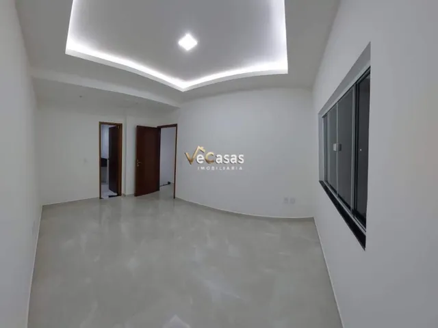 Casa com 120m² 2 quartos e 3 banheiros, à venda, no bairro Loteamento Extensão do Serramar em Rio das Ostras