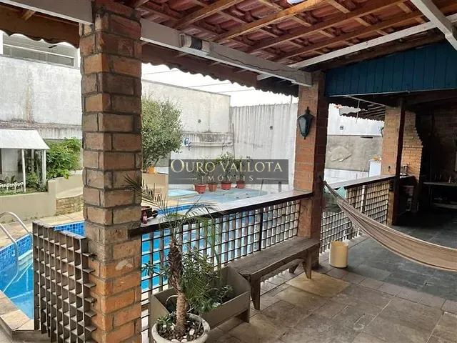 Casa com 300m² 2 quartos e 3 banheiros, à venda, no bairro Parque da Mooca em São Paulo