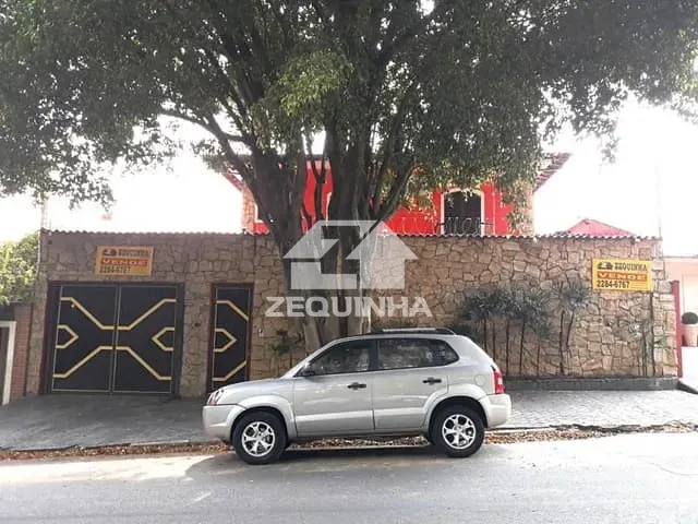 Casa com 435m² 4 quartos e 4 banheiros, à venda, no bairro Parque Continental em Sao Paulo