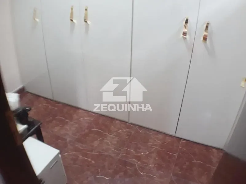 Casa, 4 quartos, 322 m² - Foto 18