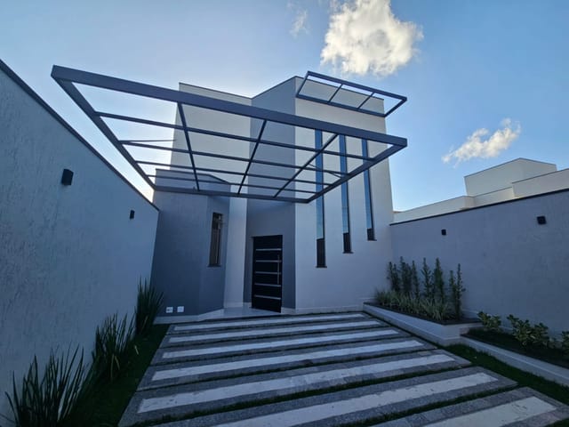 Foto do Sobrado - Lindo e Amplo Sobrado, Já Mobiliado, no Bairro Quaresmeira III – Suzano | Boa Vista Imóveis Suzano