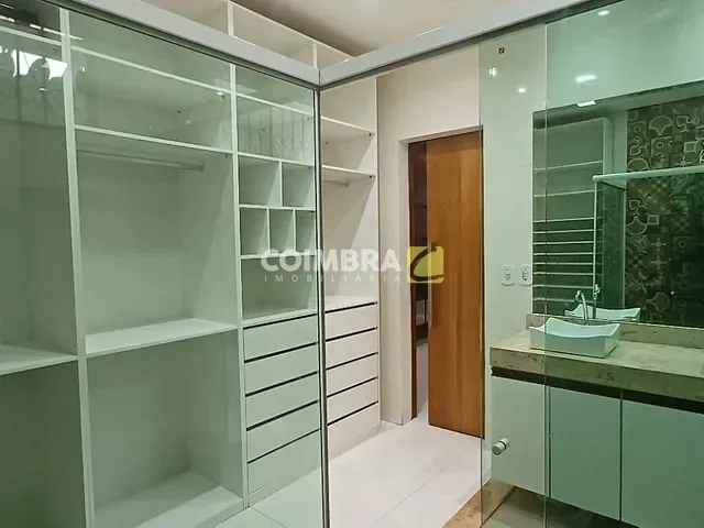 Casa com 234m², para alugar, no bairro Interventoria em Santarém