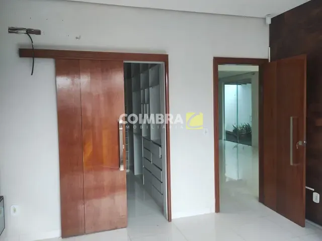 Casa com 234m², para alugar, no bairro Interventoria em Santarém