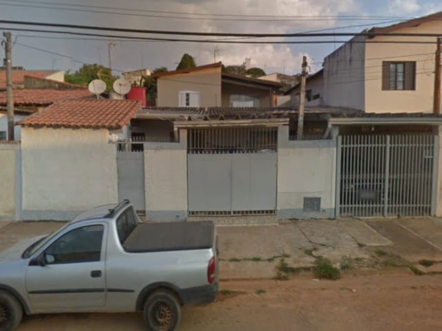 Casa 4 quartos e 3 banheiros, à venda, no bairro Centro em Tatuí