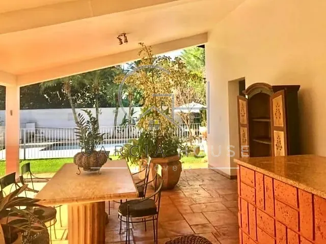 Casa com 1220m² 4 quartos e 3 banheiros, à venda, no bairro Ribeirânia em Ribeirão Preto