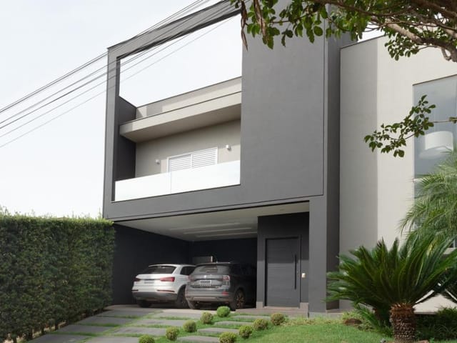 Casa com 316m² 3 quartos e 5 banheiros, à venda, no bairro Nova Esperança em Londrina