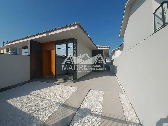 Casa com 115m² 3 quartos e 1 banheiro, à venda, no bairro Nova Palhoça em Palhoça