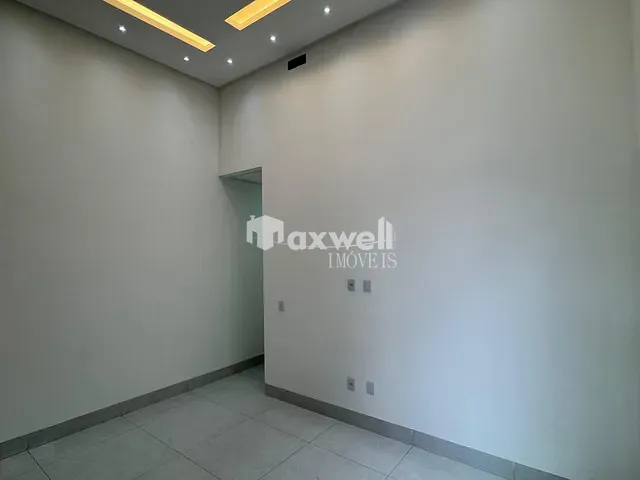 Casa com 186m² 3 quartos e 3 banheiros, à venda, no bairro Jardim Ipiranga em Aparecida de Goiânia