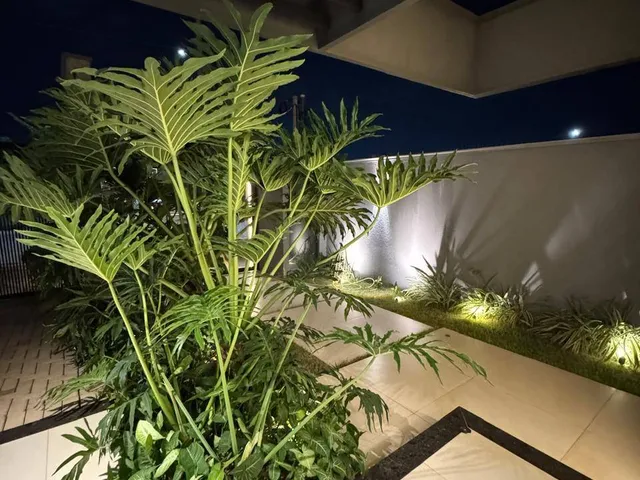 Casa com 350m² 3 quartos e 3 banheiros, à venda, no bairro Loteamento Jardim de Monet em Sinop