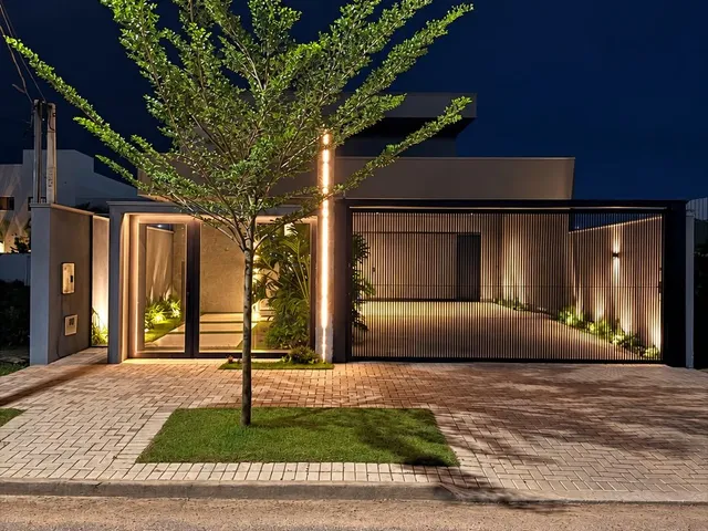 Casa com 350m² 3 quartos e 3 banheiros, à venda, no bairro Loteamento Jardim de Monet em Sinop