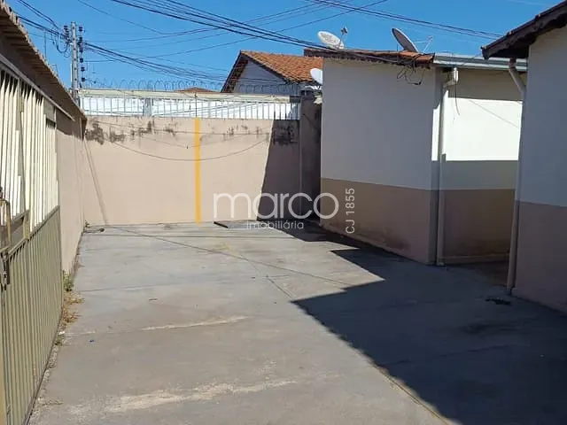 Casa com 416m² 7 quartos e 5 banheiros, à venda, no bairro Setor Marechal Rondon em Goiânia