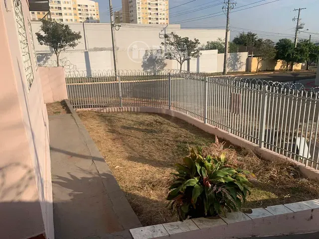 Casa com 125m² 2 quartos e 1 banheiro, para alugar, no bairro Jardim Morumbi em Londrina