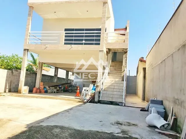 Casa com 600m² 2 quartos e 5 banheiros, à venda, no bairro Loteamento Jardim Aruan em Caraguatatuba