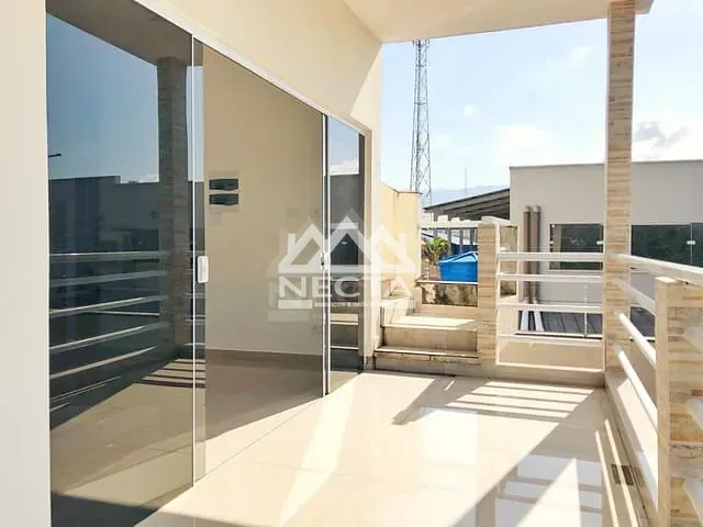 Casa com 600m² 2 quartos e 5 banheiros, à venda, no bairro Loteamento Jardim Aruan em Caraguatatuba