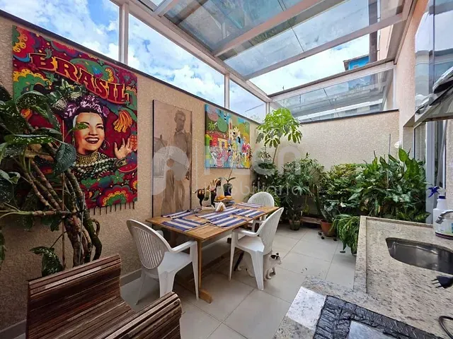 Casa 3 quartos e 4 banheiros, à venda, no bairro Santa Teresina em São Paulo