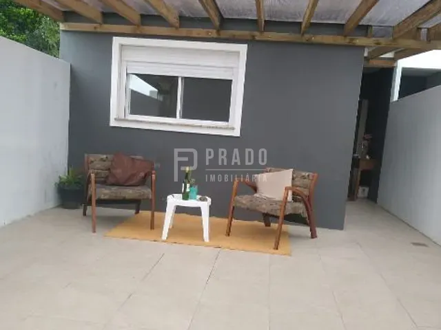 Casa com 125m² 2 quartos e 1 banheiro, à venda, no bairro Laranjal em Pelotas