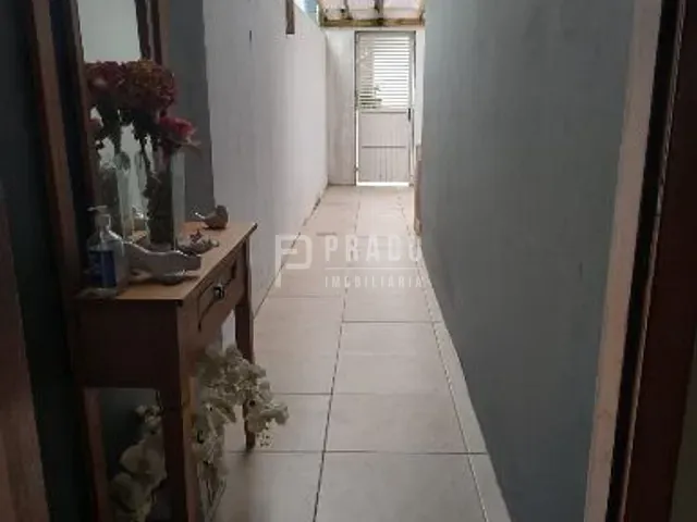 Casa com 125m² 2 quartos e 1 banheiro, à venda, no bairro Laranjal em Pelotas