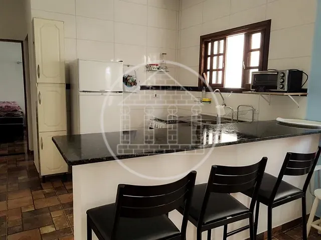 Casa com 150m² 2 quartos e 2 banheiros, à venda, no bairro Vila Erminda em Peruíbe