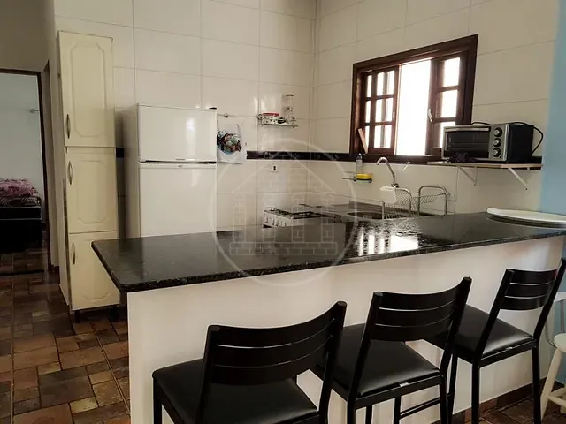 Casa com 150m² 2 quartos e 2 banheiros, à venda, no bairro Vila Erminda em Peruíbe
