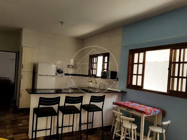 Casa com 150m² 2 quartos e 2 banheiros, à venda, no bairro Vila Erminda em Peruíbe