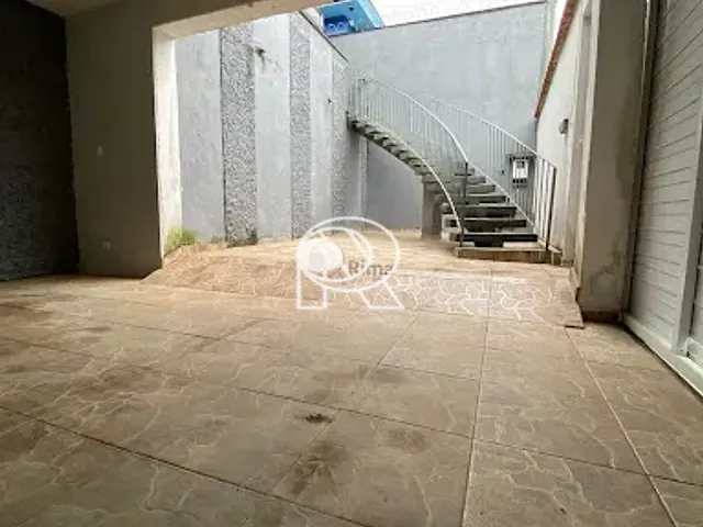 Casa com 250m² 3 quartos e 1 banheiro, à venda, no bairro Vila Cabral em Registro