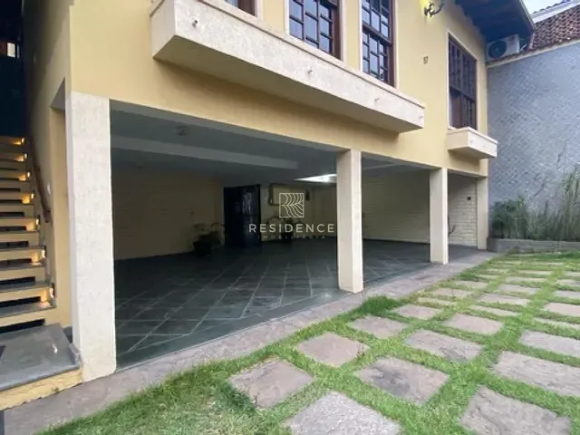 Casa 4 quartos e 3 banheiros, à venda, no bairro Vila Santa Cecília  em Volta Redonda