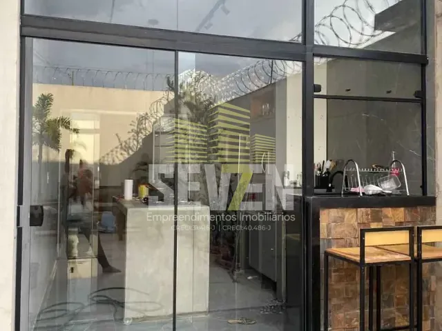 Casa com 200m² 2 quartos e 2 banheiros, à venda, no bairro Jardim Marília em Bauru