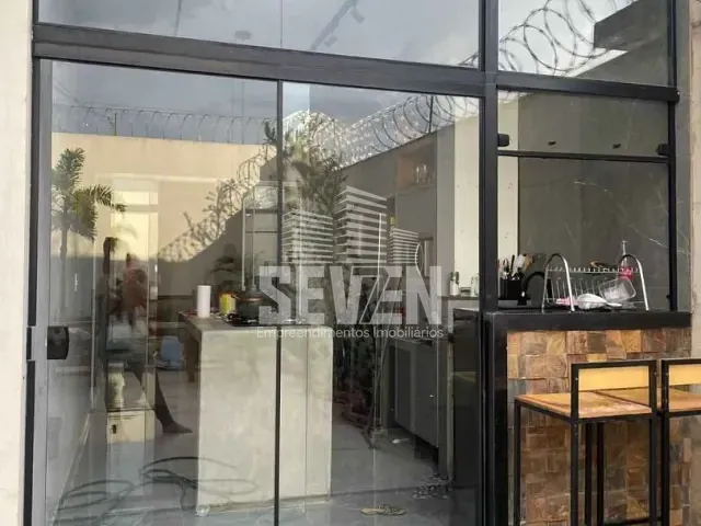 Casa com 200m² 2 quartos e 2 banheiros, à venda, no bairro Jardim Marília em Bauru