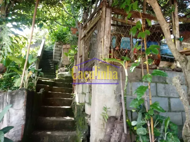 Casa com 1m² 3 quartos e 5 banheiros, à venda, no bairro Química em Barra do Piraí