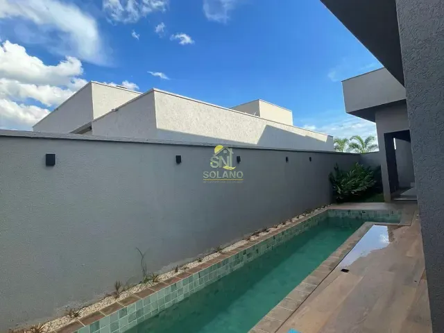 Casa com 444m² 4 quartos e 5 banheiros, à venda ou para alugar, no bairro Loteamento Portal do Sol I em Goiânia