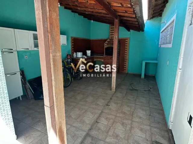 Casa 4 quartos e 5 banheiros, à venda, no bairro Atlântica em Rio das Ostras