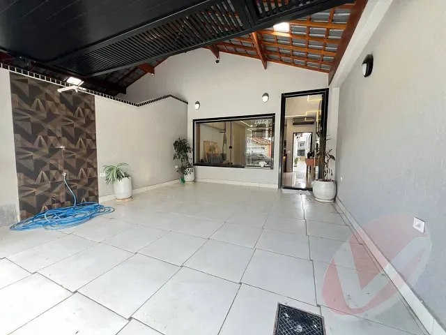 Casa 3 quartos e 4 banheiros, à venda, no bairro Caiçara em Praia Grande