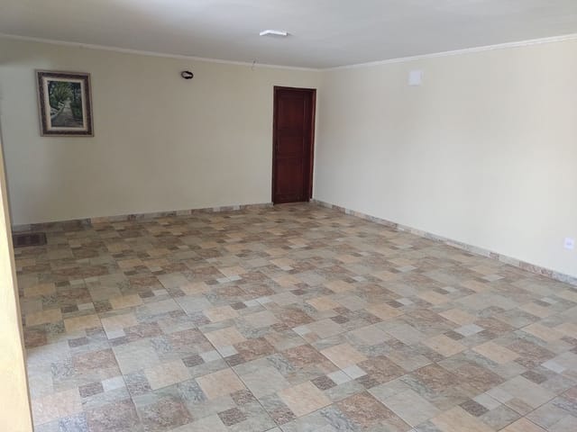 Casa com 340m² 3 quartos e 1 banheiro, à venda, no bairro Jardim Almeida em São João da Boa Vista