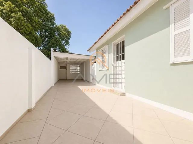Casa 3 quartos e 2 banheiros, à venda, no bairro Três Vendas em Pelotas