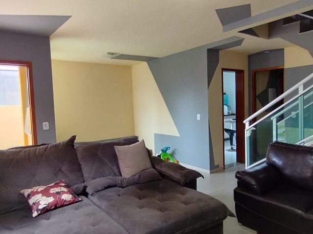 Casa com 366m² 3 quartos e 4 banheiros, à venda, no bairro Terra Firme em Rio das Ostras