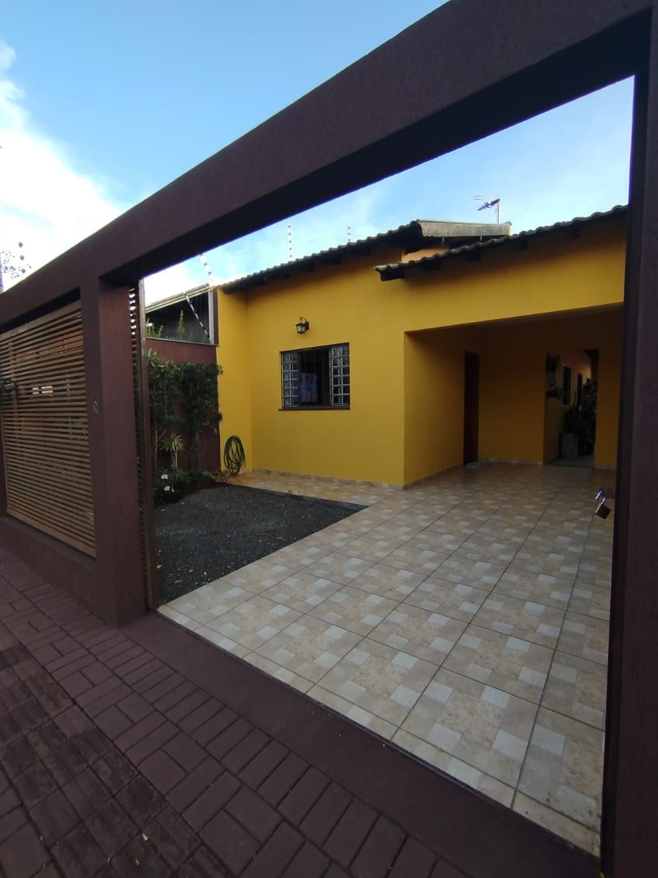 Casa, 2 quartos, 70 m² - Foto 1