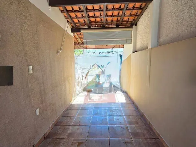 Casa com 200m² 31 quartos e 1 banheiro, à venda, no bairro Jardim São Paulo em Sorocaba