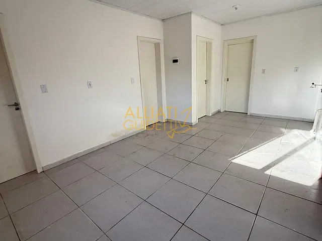 Casa 2 quartos e 1 banheiro, para alugar, no bairro Ferrabráz em Sapiranga
