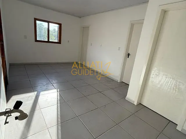 Casa 2 quartos e 1 banheiro, para alugar, no bairro Ferrabráz em Sapiranga
