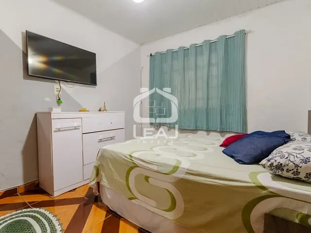 Casa com 260m² 9 quartos e 5 banheiros, à venda, no bairro Jardim das Rosas (Zona Sul) em São Paulo