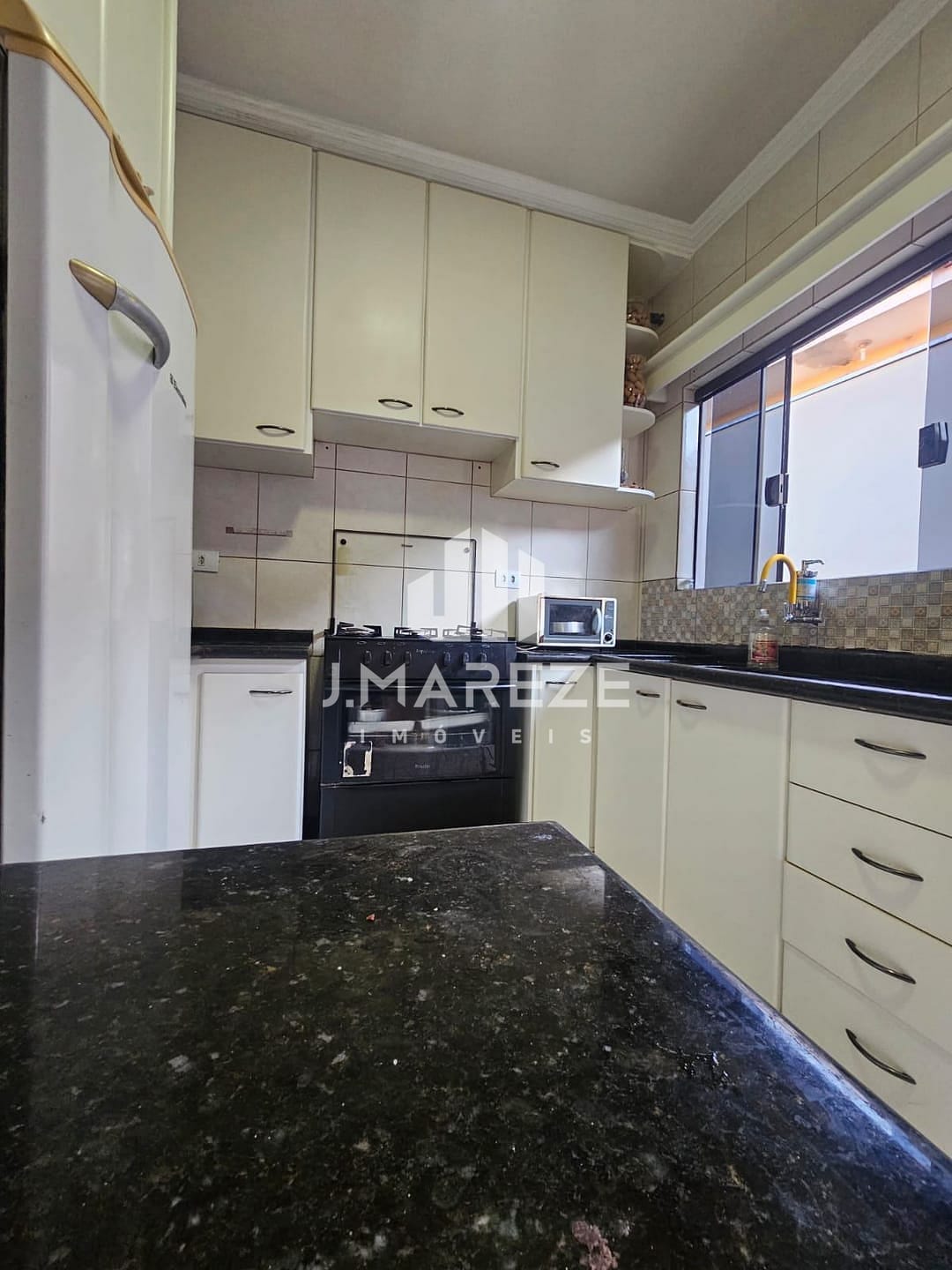 Casa à venda com 3 quartos, 176m² - Foto 14
