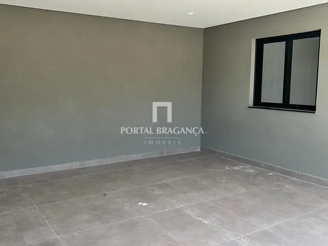 Casa com 450m² 3 quartos e 4 banheiros, à venda, no bairro Condomínio Vale das Águas em Bragança Paulista