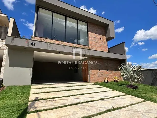 Casa com 450m² 3 quartos e 4 banheiros, à venda, no bairro Condomínio Vale das Águas em Bragança Paulista