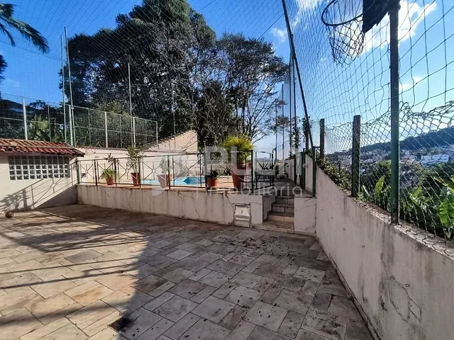 Casa 3 quartos e 3 banheiros, à venda, no bairro Vila Irmãos Arnoni em São Paulo