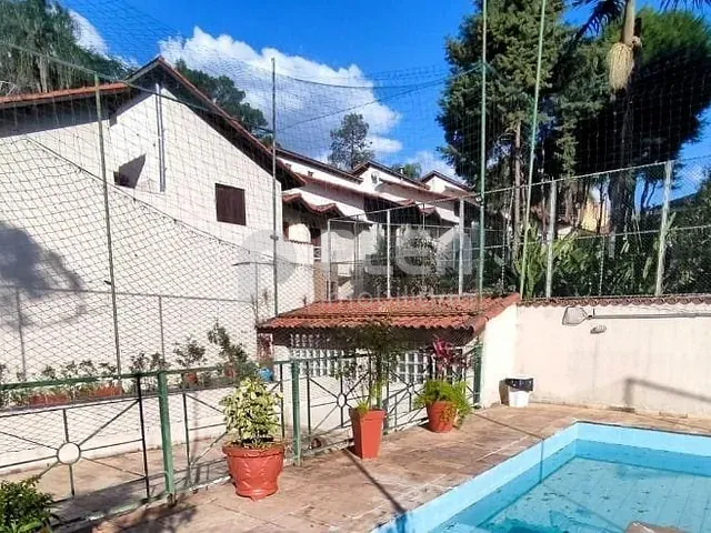 Casa 3 quartos e 3 banheiros, à venda, no bairro Vila Irmãos Arnoni em São Paulo