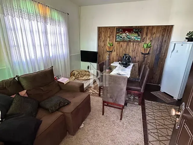 Casa com 455m² 3 quartos e 4 banheiros, à venda, no bairro Praça em Tijucas