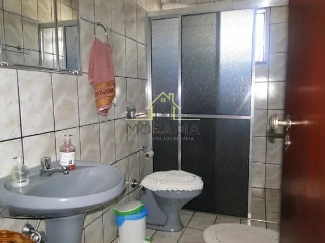 Casa com 450m² 3 quartos e 1 banheiro, à venda, no bairro Jardim Lepiane em Guaxupé