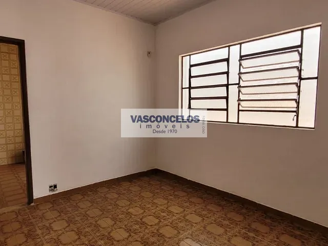 Casa com 190m² 2 quartos e 1 banheiro, à venda ou para alugar, no bairro Centro em São José dos Campos