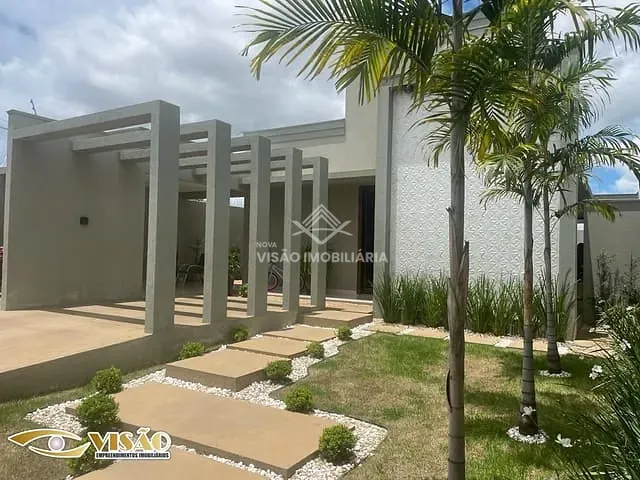 Casa com 300m² 2 quartos e 1 banheiro, à venda, no bairro Loteamento Village em Sinop